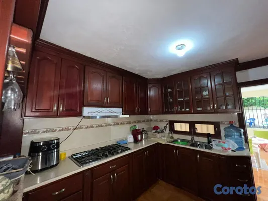 casas - Casa de 2 Niveles en venta en los Rosales ll Santo Domingo Este 9