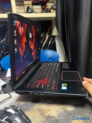 computadoras y laptops - Gamer acer Predator 300/Intel i7-8750H@2,80ghz/Nvi 4