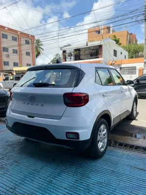 jeepetas y camionetas - 2021 Hyundai Venue SE 5