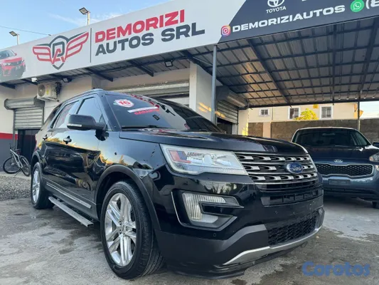 jeepetas y camionetas - Vendo Ford Explorer 2017 xlt  11