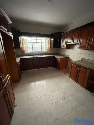 casas - CASA EN VENTA - Altos de Arroyo Hondo 3ro 5