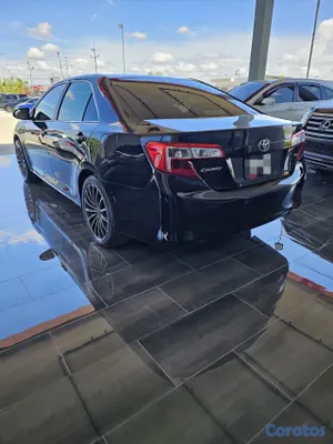 carros - 2012 Toyota Camry LE 9