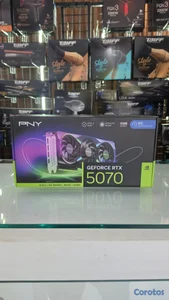 Tarjeta de Video Nvidia Geforce RTX 5070 PNY en su