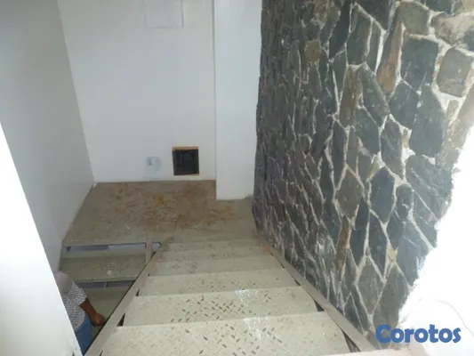 oficinas y locales comerciales -  local comercial y/o oficina con 100.68 Mt2 ID.774 4