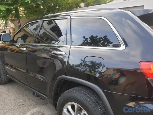 jeepetas y camionetas - Vendo por motivos de viaje  4