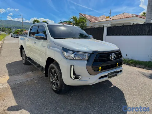 jeepetas y camionetas - Toyota Hilux 2022 2.4  8