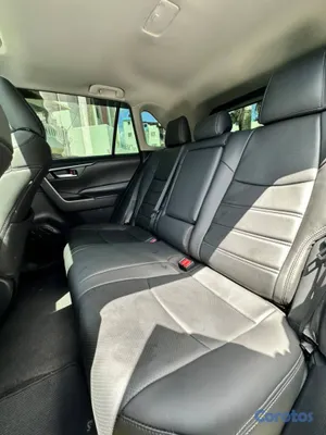 jeepetas y camionetas -  TOYOTA RAV4 XLE PLUS 2025 5
