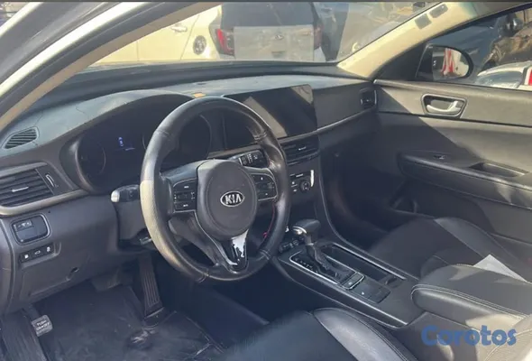 carros - SE VENDE KIA K5 2016 | Naranja pintado gris 5