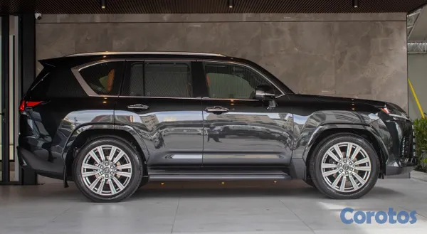 jeepetas y camionetas - Lexus LX 600 VIP 2026 5