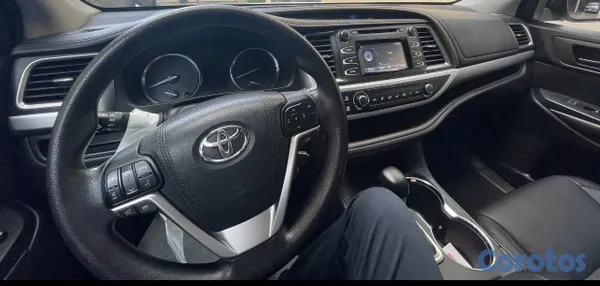 jeepetas y camionetas - Toyota Highlander 2015  1,150,000 3