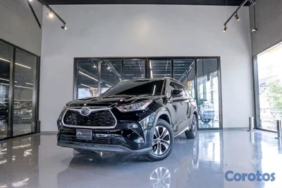 Toyota higlander xle clean carfax 2020