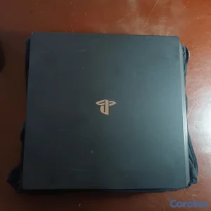 Playstation 4 pro 1 tb (negociable)