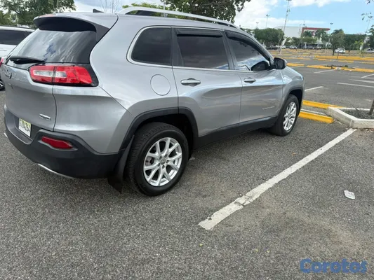 jeepetas y camionetas - jeep cherokee latitude  6