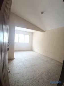 CASA COMERCIAL EN ALQUILER – URBANIZACIÓN FERNÁNDE