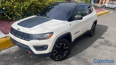 JEEP COMPASS TRAILHAWK 4X4 2020 *COMO NUEVA*