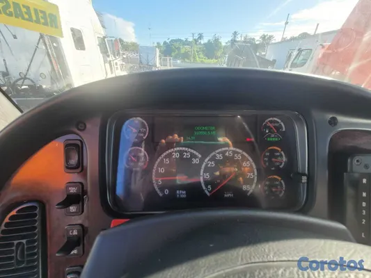 camiones y vehiculos pesados - FREIGHTLINER M2 106 AÑO 2019 4