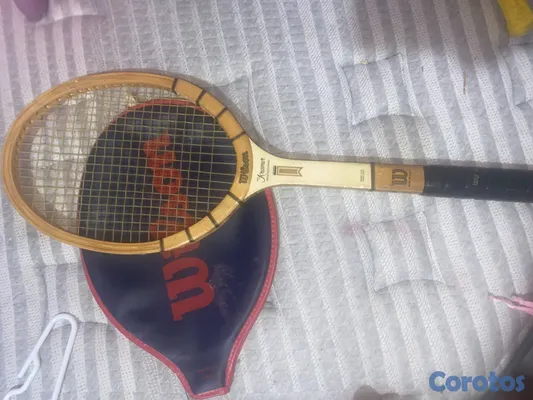 instrumentos musicales - VENDO UQUELELE, Y RAQUETA PROFESIOANL DE TENNIS.  13