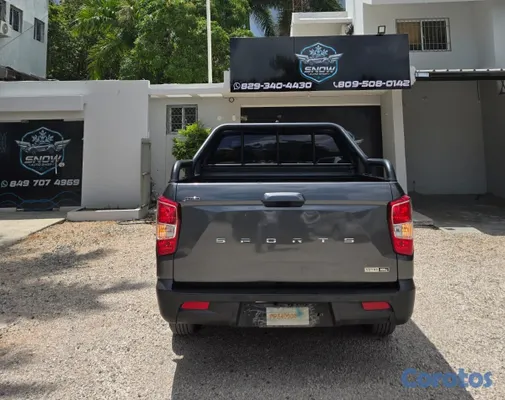 jeepetas y camionetas - KGM REXTON 2021 GRIS OSCURO DIESEL 5