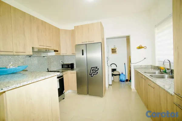apartamentos - Lujo y comodidad: tu paraíso privado con jacuzzi y seguridad 24/7" 9