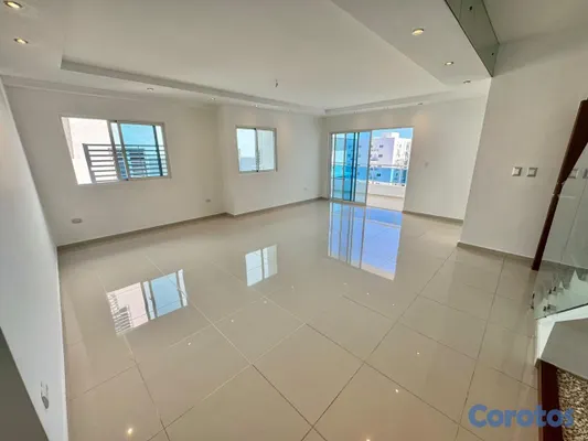 apartamentos - Penthouse en Alquiler EVARISTO MORALES USD 3,200.0 17
