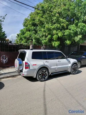 jeepetas y camionetas - vendo mitsubishi montero cara de gato buenas condiciones 310 negociable  2