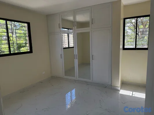 apartamentos - apartamentos para rentar en la urbanización cerro alto de Santiago 10