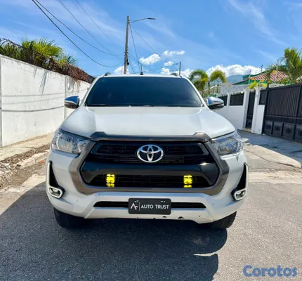 jeepetas y camionetas - Toyota Hilux 2022 2.4  2