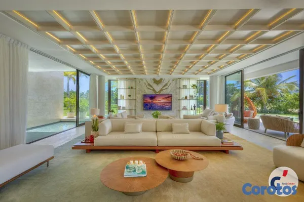 casas - Phenomenal 5-Bedroom Cap Cana Villa With Majestic  13