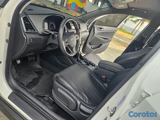 jeepetas y camionetas - hyundai Tucson doch 2017 10