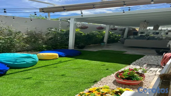 casas vacacionales y villas - Villa exclusiva amueblada en Costa Bávaro, con playa privada 3