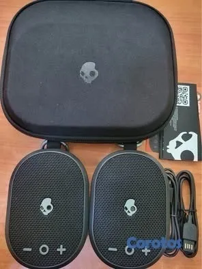 otros electronicos - Bocina Skullcandy 
Bluetooth Cable tipo C 2