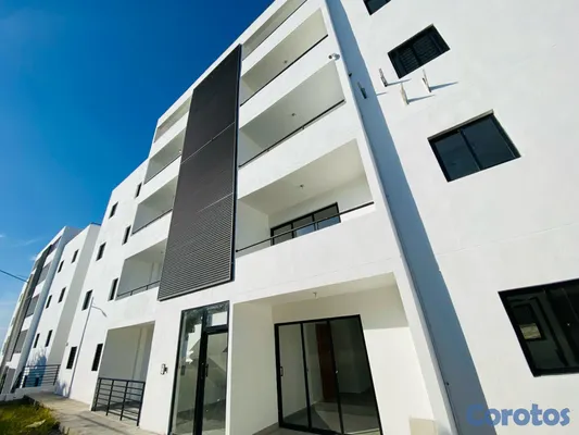 apartamentos - SEGUNDO PISO EN VENTA EN LA AVENIDA HISPANOAMERICA 13