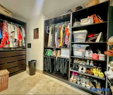 apartamentos - En Venta Elegante y amplio apartamento 4
