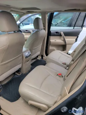 jeepetas y camionetas - TOYOTA HIGHLANDER  2010 3