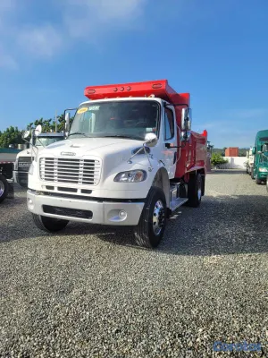 camiones y vehiculos pesados - FREIGHTLINER M2 106 AÑO 2016 7