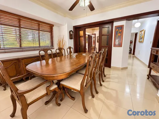 apartamentos - APARTAMENTO EN VENTA – EVARISTO MORALES 📍Excelente 13