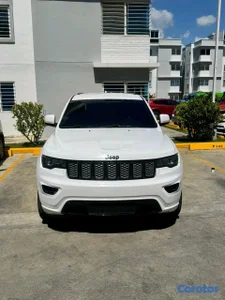jeep grand cherokee altitude 2020