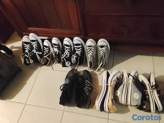 zapatos unisex - Vendo lote de converse 6