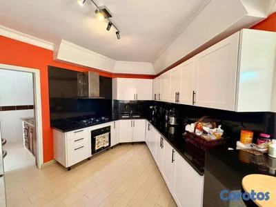 Apartamento de 4 habitaciones en alquiler en Las P
