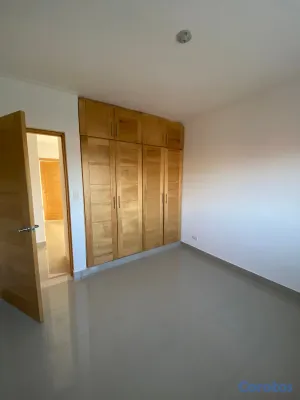 apartamentos - Apartamento en venta en tropical del este  5