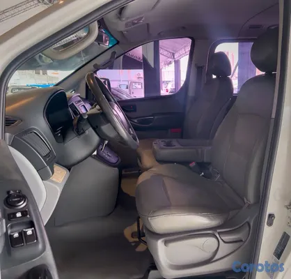 jeepetas y camionetas - Hyundai H-100 2020 6