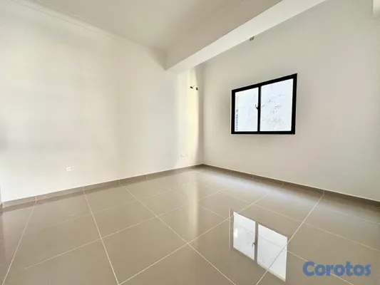 apartamentos - alquiló jardines del sur piso 4 una habitación 1.5 baños parqueo ascensor planta 6