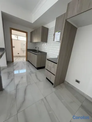apartamentos - vendo en el millón piso 4 nuevo dos habitaciones 2.5 baños dos parqueos servicio 15