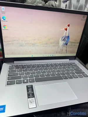 computadoras y laptops - Laptop Lenovo 4
