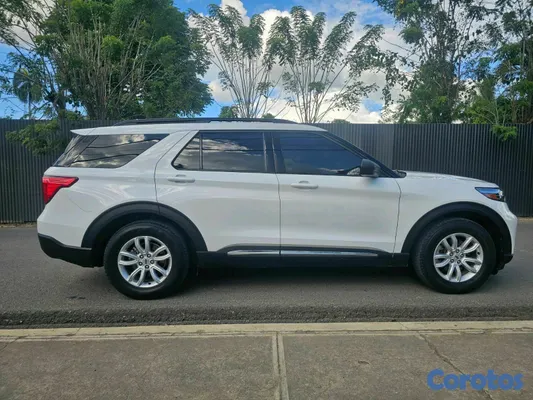 jeepetas y camionetas - Ford Explorer xlt 2023 2