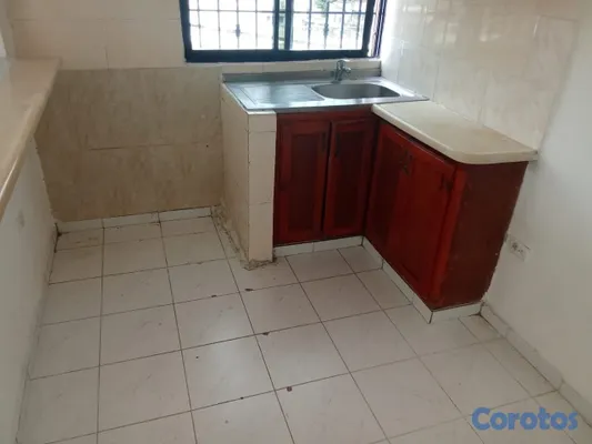apartamentos - Apartamento en Alquiler | Ensanche Quisqueya | 3er nivel. 
 5