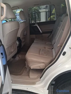 jeepetas y camionetas - Toyota Prado VX 2011 unico  Dueño (santiago) 6