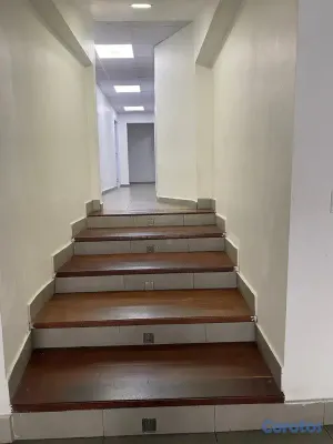 oficinas y locales comerciales - EDIFICIO CORPORATIVO EN LA 27 DE FEBRERO 5