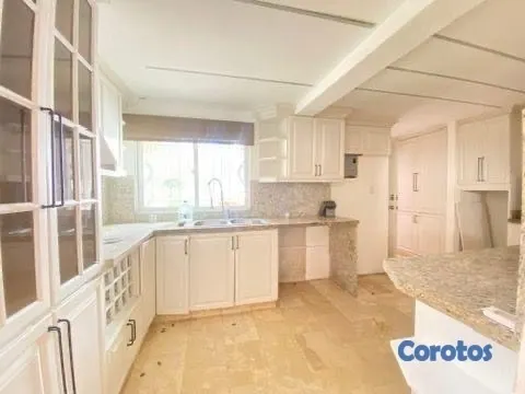 casas - casa Casicasgos de tres habitaciones con fardim
 10