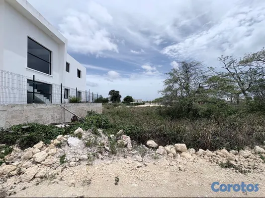 solares y terrenos - Solar en venta directa con propietario - Veron Pun 6